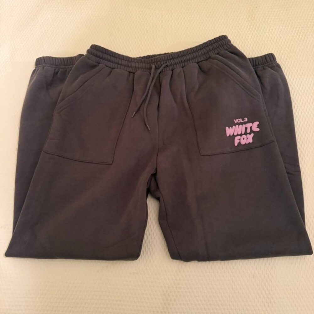 White Fox cuffed sweatpants - Size L